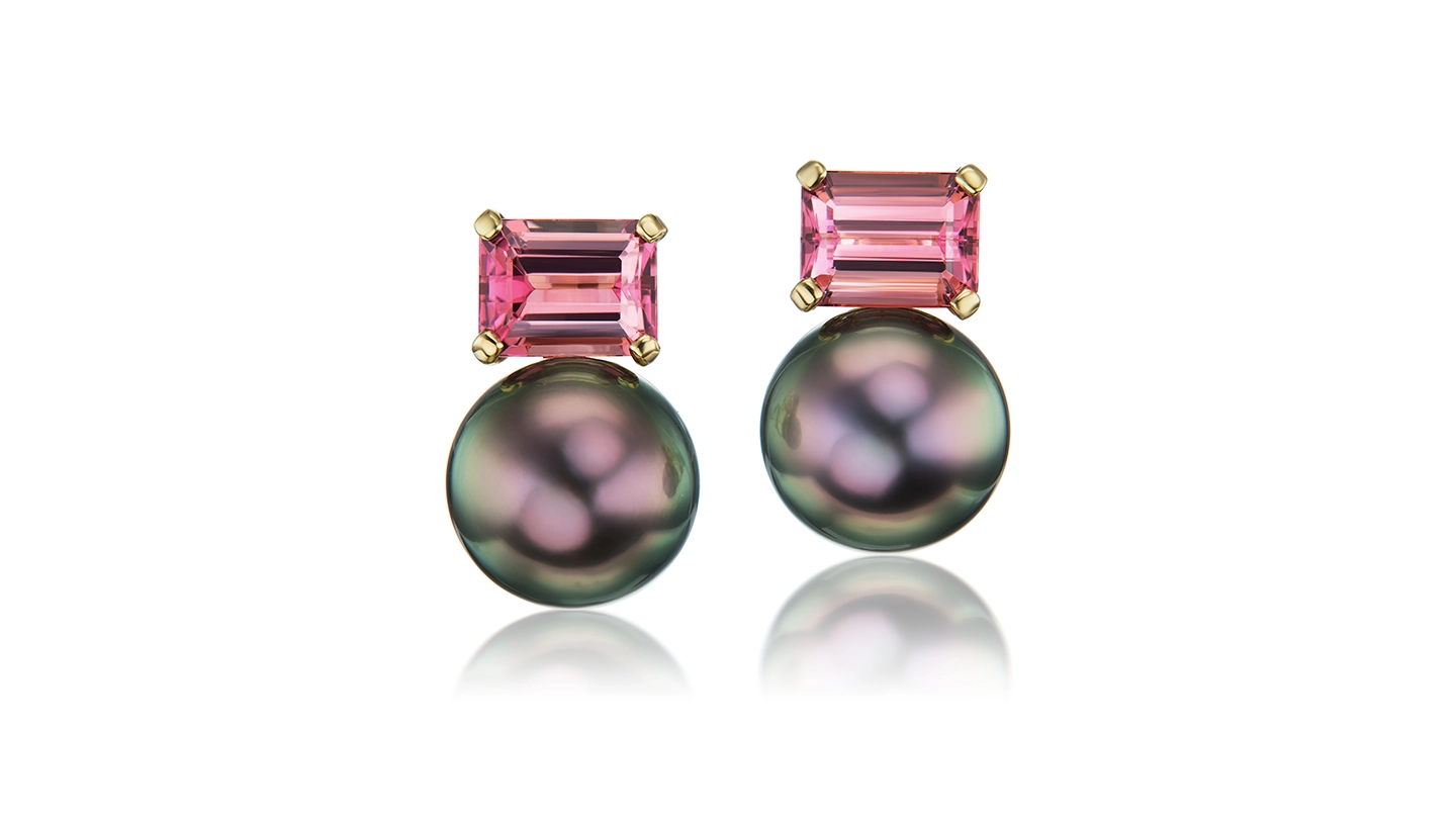 Earrings set with peacock Tahitian pearls and emerald cut pink tourmalines
