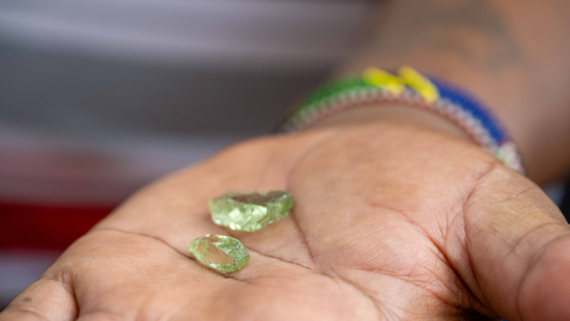 GIA field gemologists recently completed their one-hundredth expedition, adding to the Institute’s unrivaled store of independently verified gemological information from colored stone mining locales around the world.