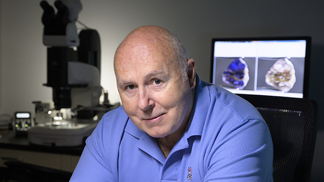 Johnkoivulaite’s namesake, renowned gemologist John Koivula.
