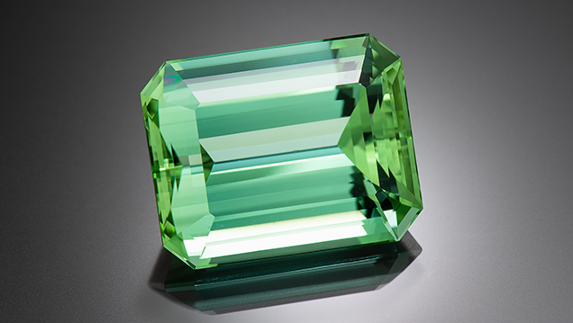 Green non-cuprian tourmaline from Mozambique. Green non-cuprian tourmaline from Mozambique.