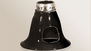 A 10x eye loupe that debuted in 1934 was the first gem instrument developed by GIA. A 10x eye loupe that debuted in 1934 was the first gem instrument developed by GIA.