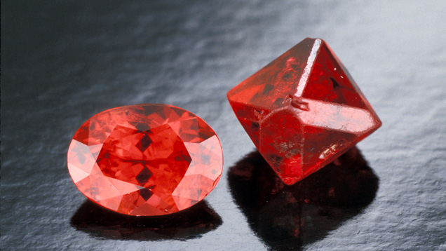 Vivid Red Spinel. The vivid red color in these spinel specimens from Myanmar equals the finest red color in any gem. - © GIA & Tino Hammid