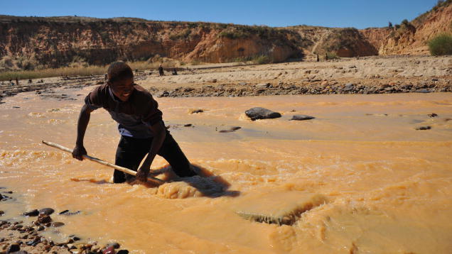 Mining in Ilakaka