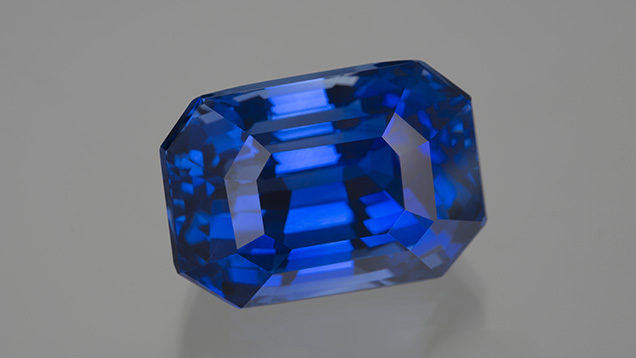 Royal blue sapphire Royal blue sapphire
