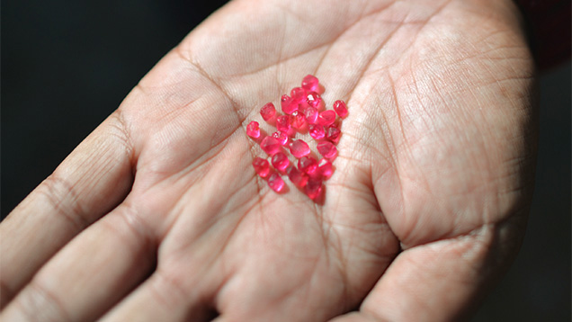 Namya spinels Namya spinels