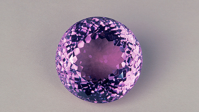 Round-Brilliant Cut Kunzite Round-Brilliant Cut Kunzite