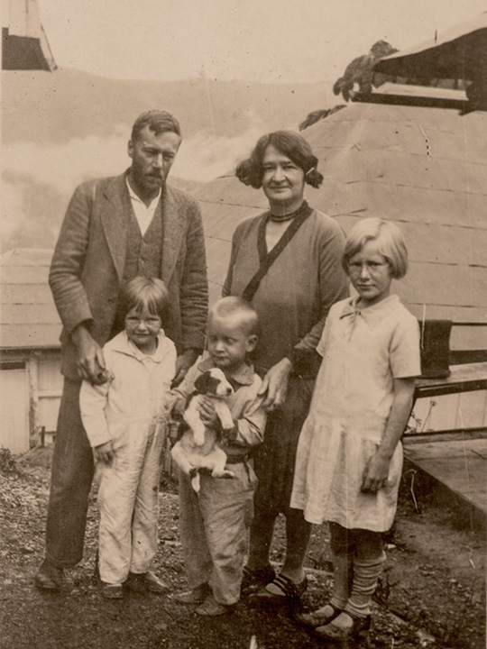 203757-540x720.jpg