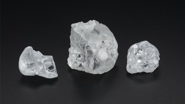 Figure 1: Rough CLIPPIR diamonds, from the Letseng mine, Lesotho, exemplifying large size (14 to 91 carats here), irregular shape and resorbed surfaces. Photo by Robert Weldon/GIA; courtesy of Gem Diamonds Ltd. Figure 1: Rough CLIPPIR diamonds, from the Letseng mine, Lesotho, exemplifying large size (14 to 91 carats here), irregular shape and resorbed surfaces. Photo by Robert Weldon/GIA; courtesy of Gem Diamonds Ltd.