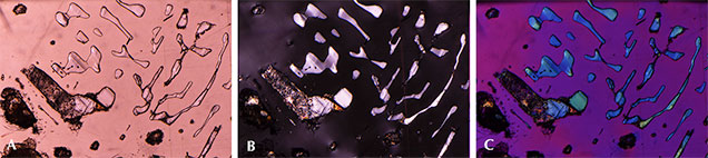 Partially healed fingerprint-like inclusions in “color-change” pyrope garnet Partially healed fingerprint-like inclusions in “color-change” pyrope garnet