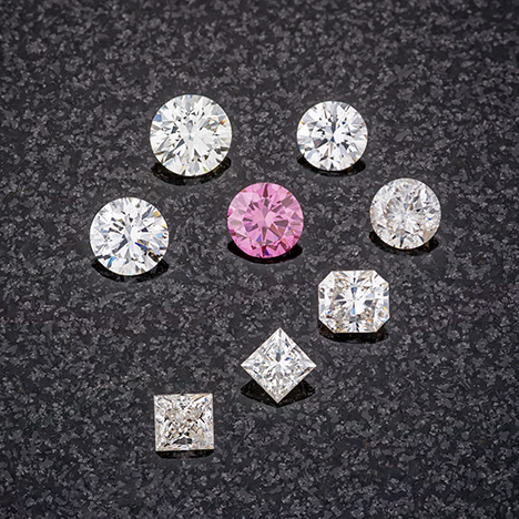 Near-colorless and Fancy Vivid purplish pink CVD synthetic diamonds Near-colorless and Fancy Vivid purplish pink CVD synthetic diamonds