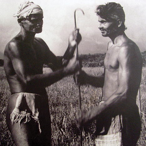 Traditional Prospecting in Sri Lanka Traditional Prospecting in Sri Lanka