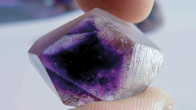 Boudi amethyst crystal showing classic morphology Boudi amethyst crystal showing classic morphology
