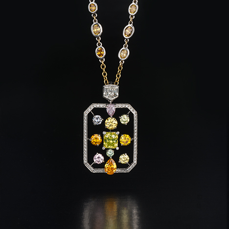 Diamond and platinum pendant Diamond and platinum pendant