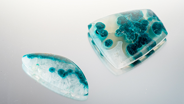 Blue chrysocolla in quartz