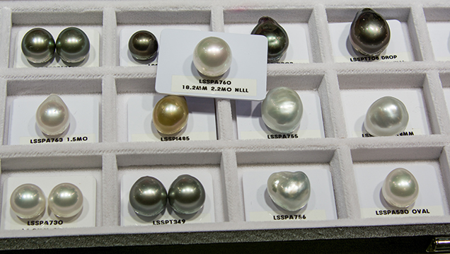 Tahitian and South Sea cultured pearls Tahitian and South Sea cultured pearls