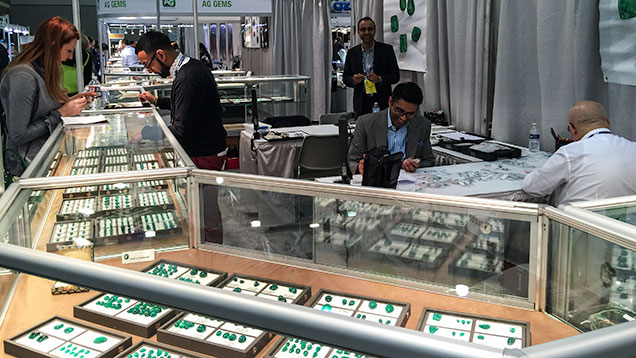Calibrated emeralds at AGTA