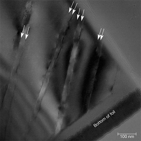 TEM image of paired twin boundaries in quartz TEM image of paired twin boundaries in quartz