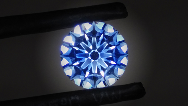 A blue sapphire recut by Rex Guo to optimize light performance. A blue sapphire recut by Rex Guo to optimize light performance.