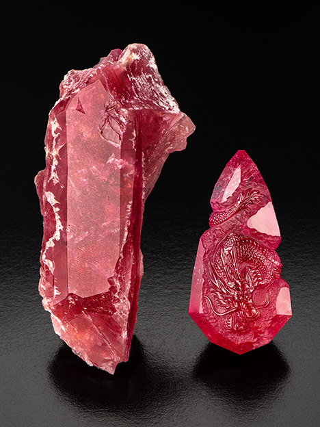 Pezzottaite dragon carving and crystal. Pezzottaite dragon carving and crystal.