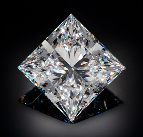 16.41 ct CVD laboratory-grown diamond achieves new record size. 16.41 ct CVD laboratory-grown diamond achieves new record size.