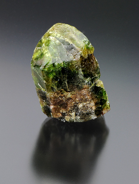 Fluorapatite crystal from Yates uranium mine. Fluorapatite crystal from Yates uranium mine.