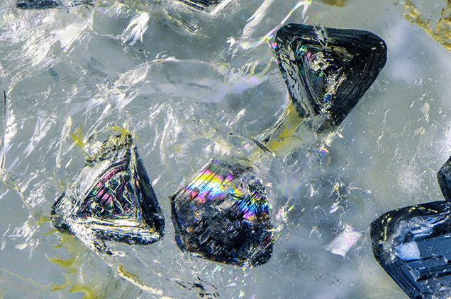 Raman analysis identified the crystals as quartz.