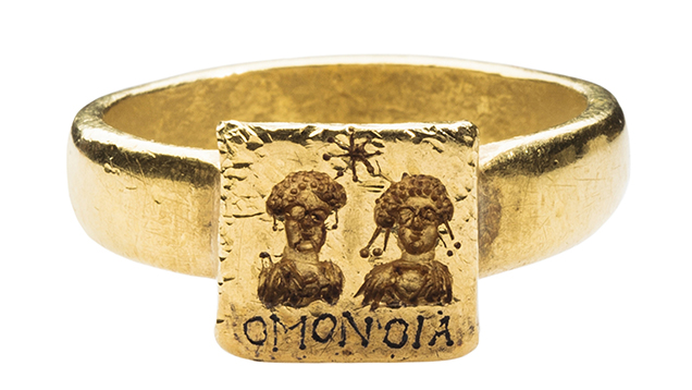 Byzantine engraved gold marriage ring. Byzantine engraved gold marriage ring.