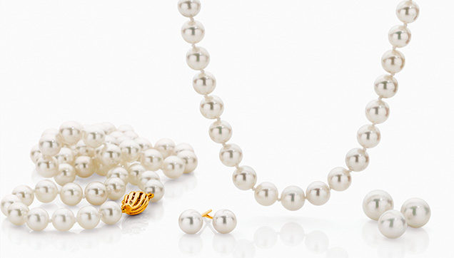 Naturally white cultured pearls from Broken Bay Pearls Naturally white cultured pearls from Broken Bay Pearls