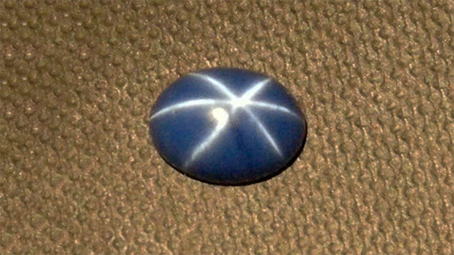 A blue synthetic star sapphire from past production of Wiede’s Carbidwerk A blue synthetic star sapphire from past production of Wiede’s Carbidwerk