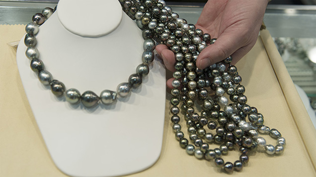 Cultured pearl jewelry