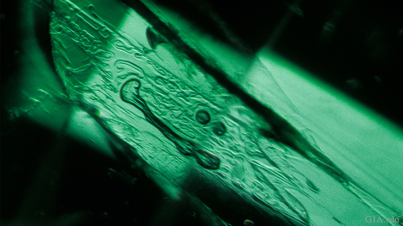 211098-emerald-fracture-1280x720.png
